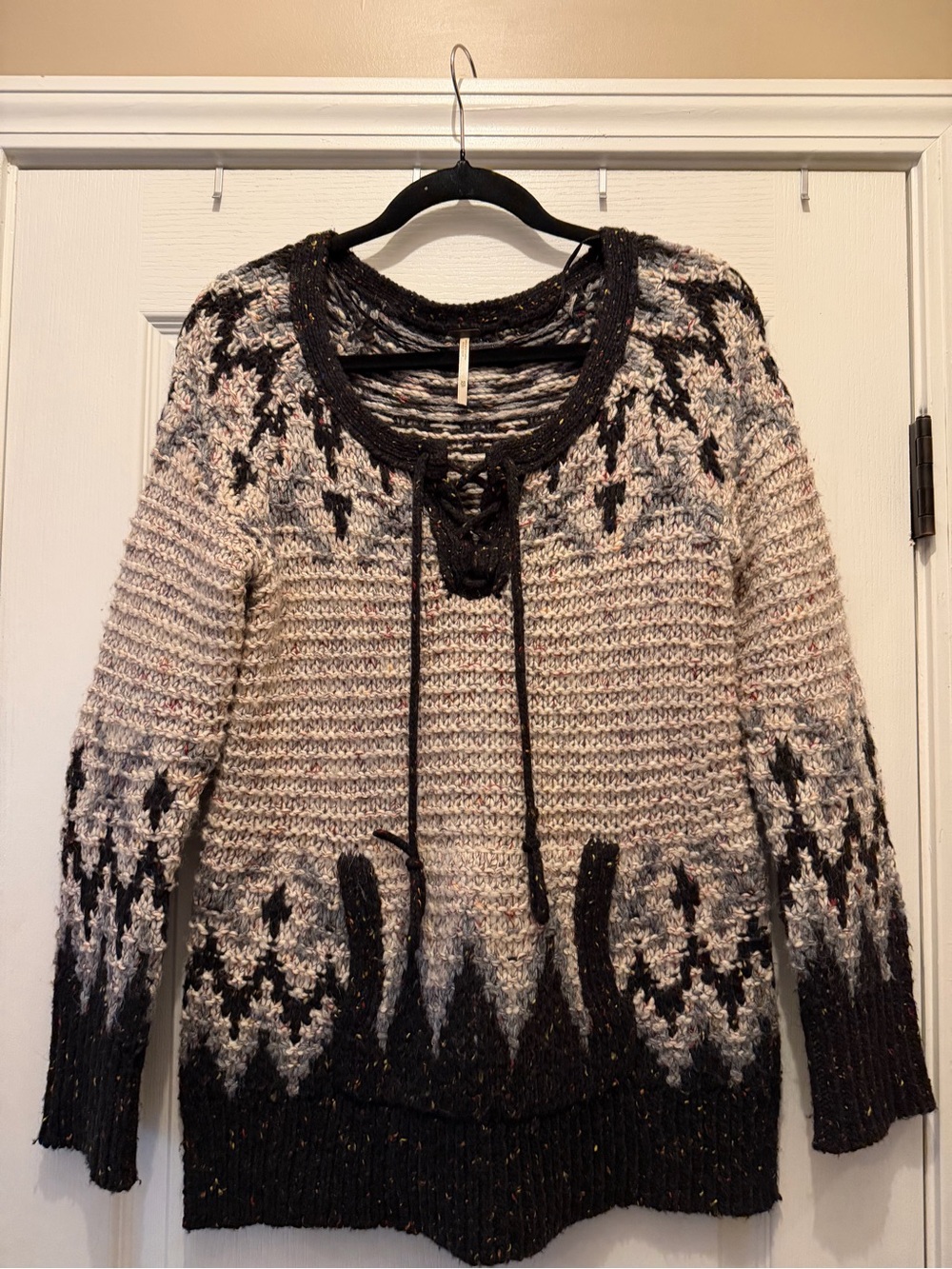 Free People Textured Tie Front Knit Sweater Black Cream XS
